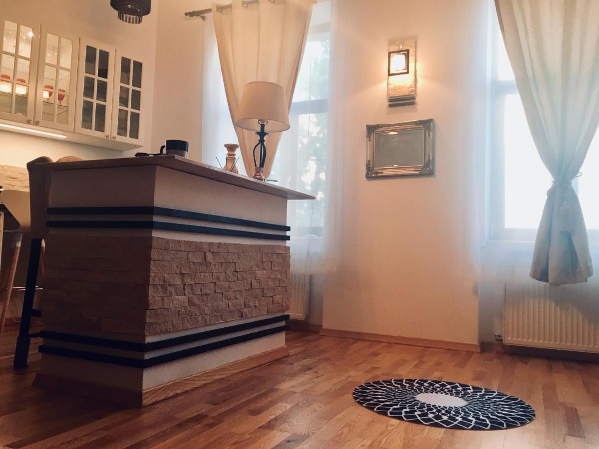 Lux Ultracentral Kluž Exteriér fotografie